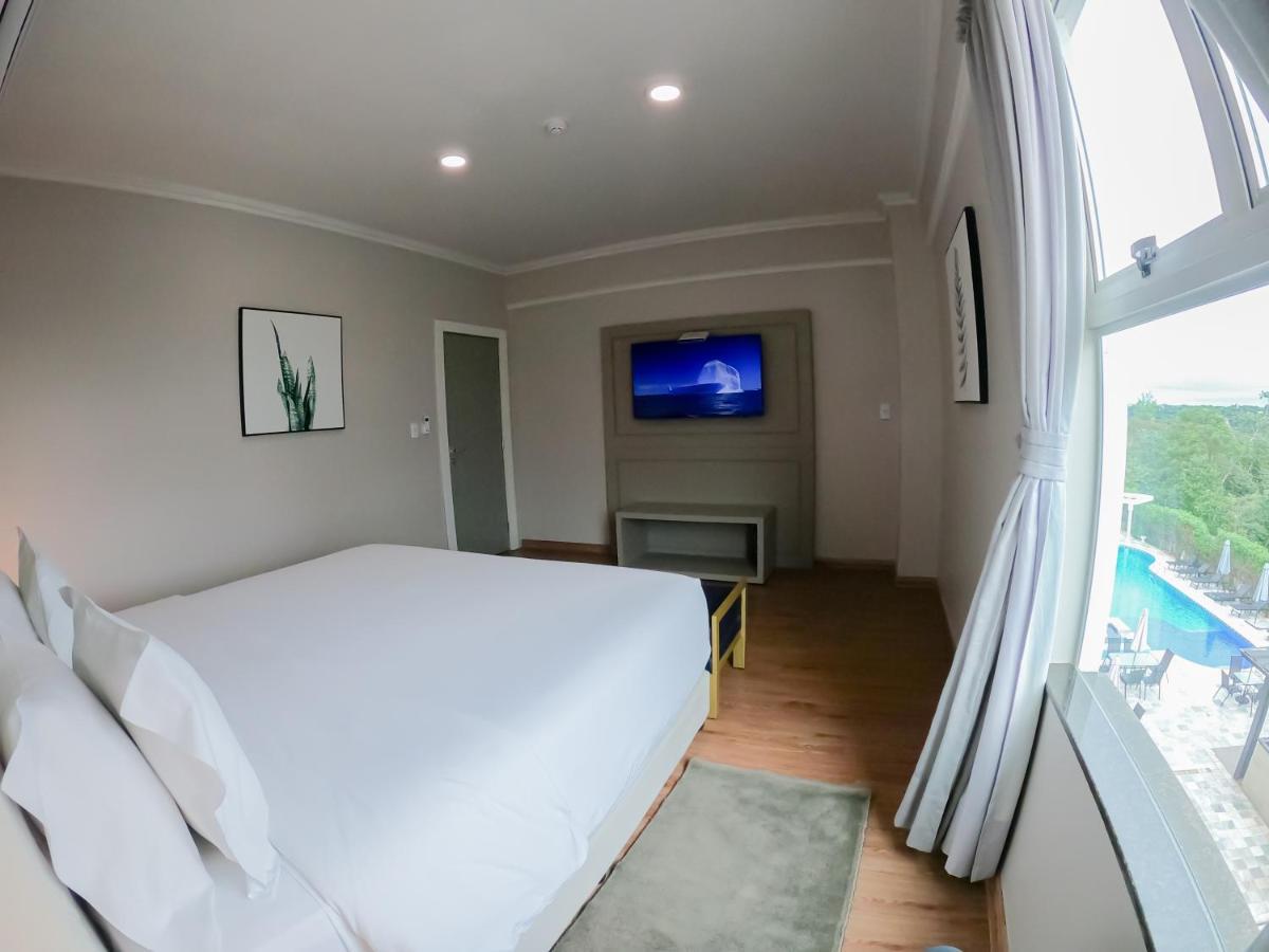 Bisinii Boutique Hotel Ciudad del Este Bagian luar foto
