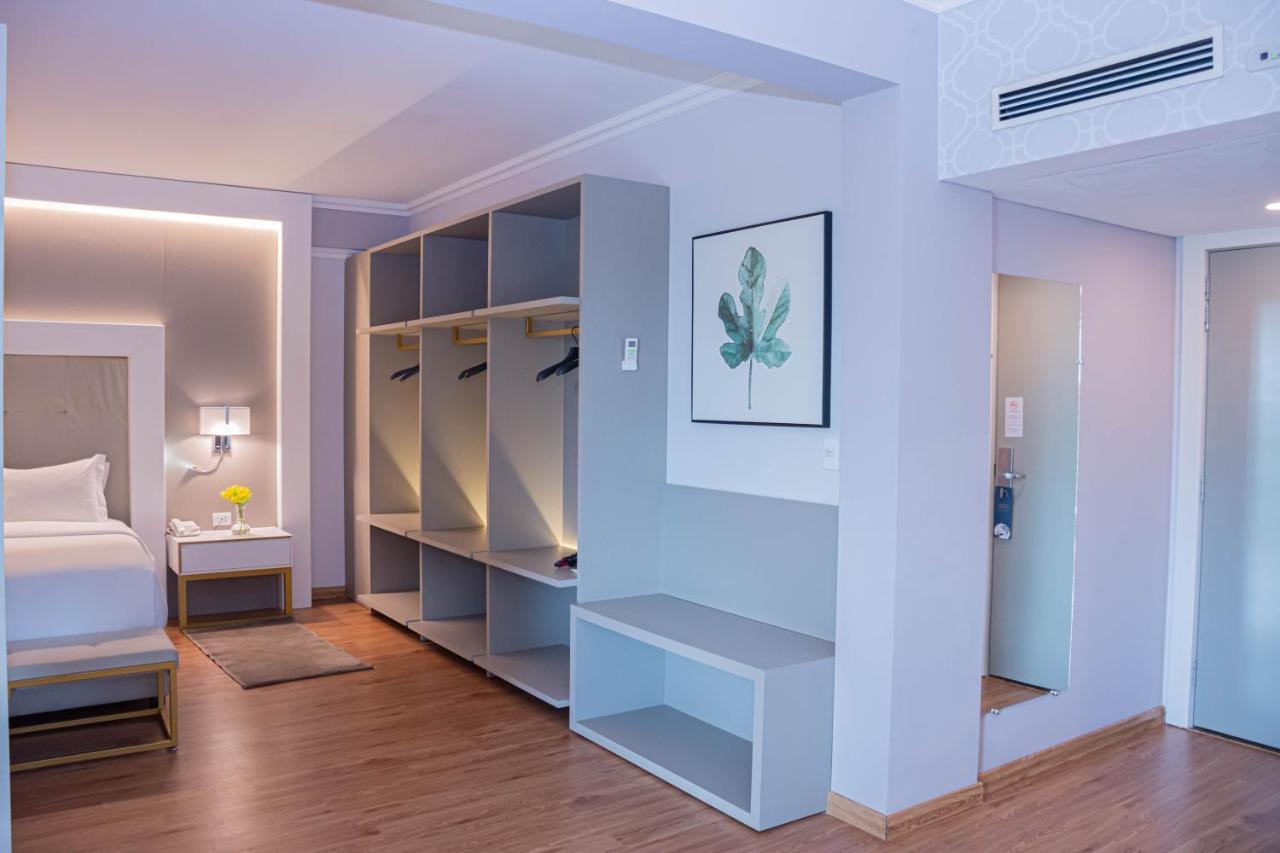 Bisinii Boutique Hotel Ciudad del Este Bagian luar foto