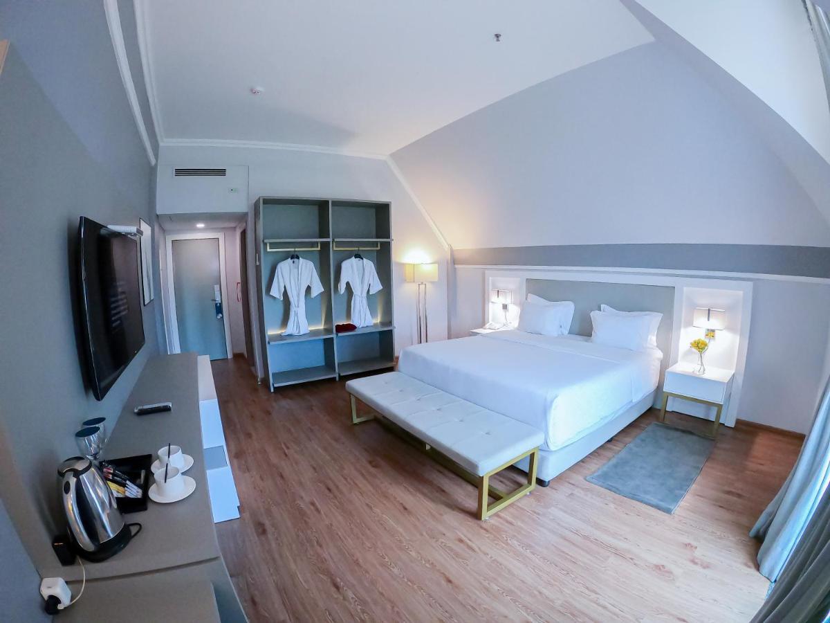 Bisinii Boutique Hotel Ciudad del Este Bagian luar foto